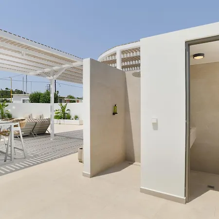 וילה Mylos Luxury Escape